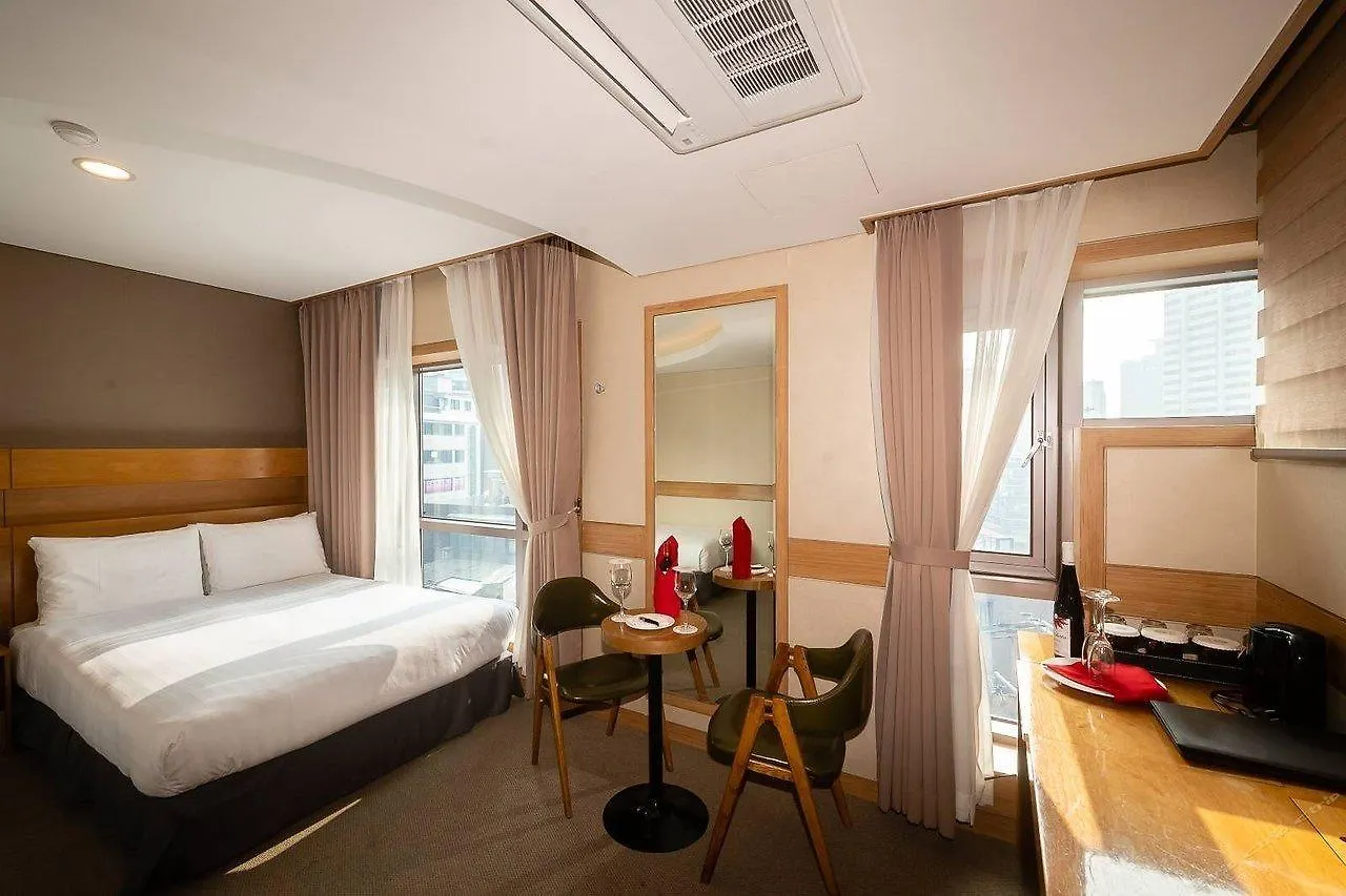 ***  Floral Hotel Namsan City Seoul Myeongdong Corea del Sur