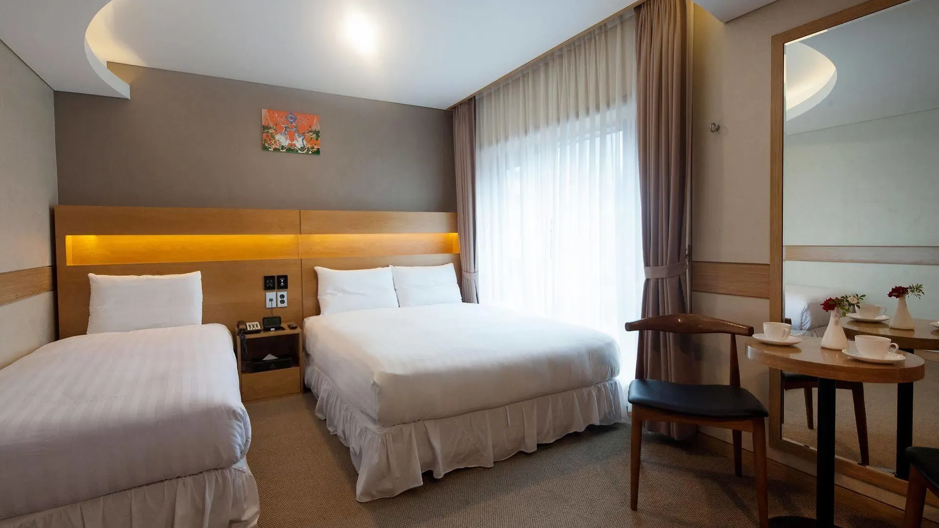 Floral Hotel Namsan City Seoul Myeongdong 3*,  Corea del Sur