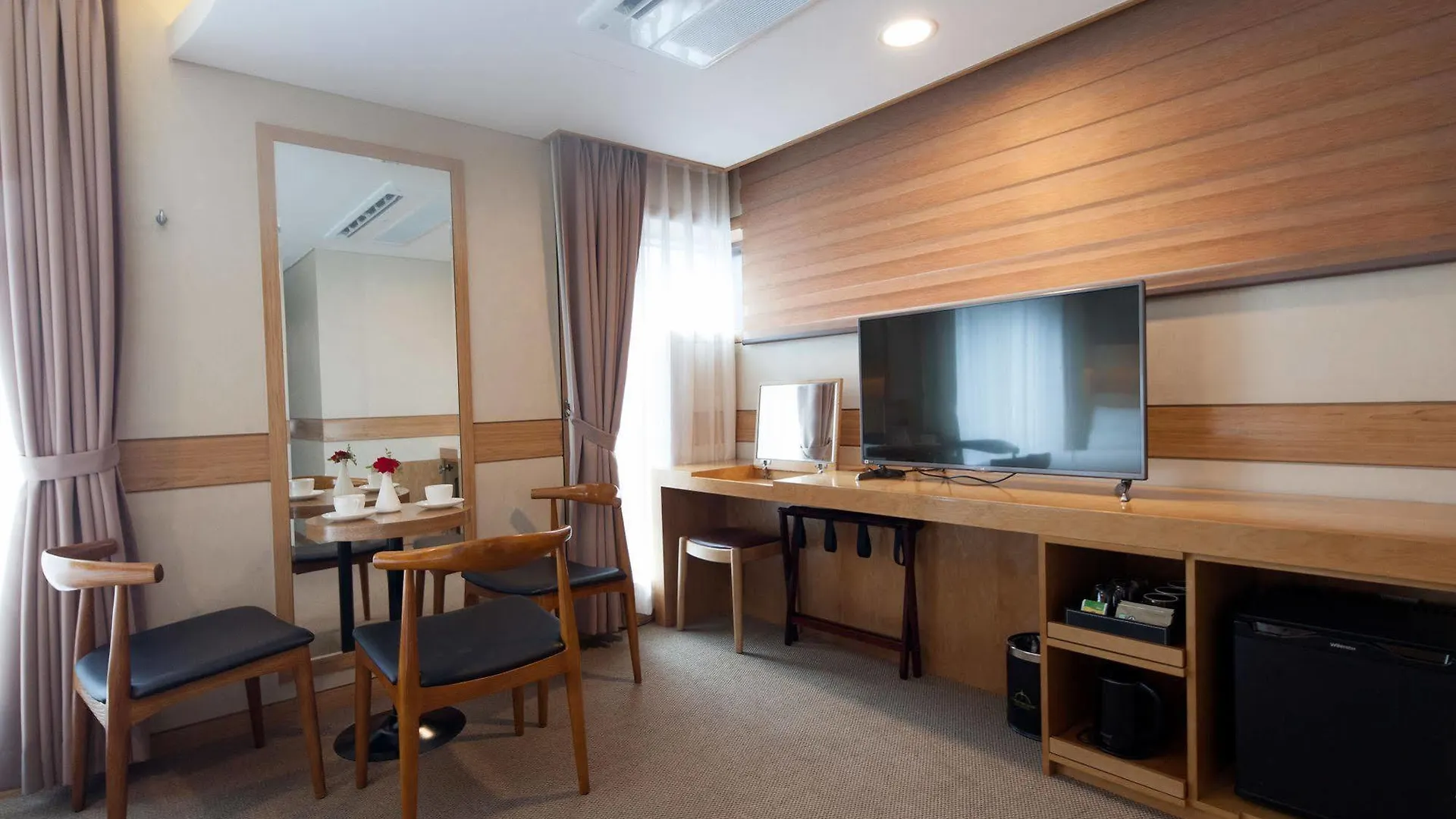 Floral Hotel Namsan City Seoul Myeongdong