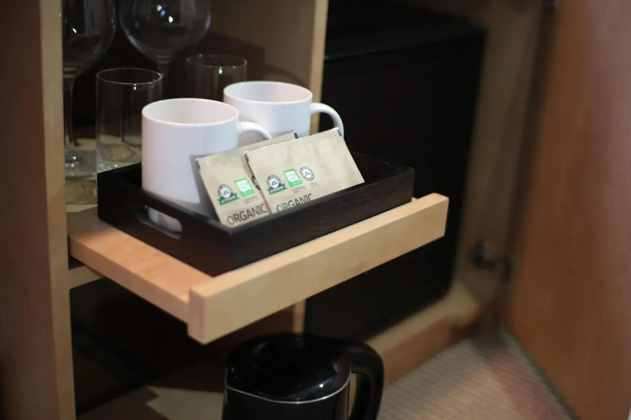 Floral Hotel Namsan City Seoul Myeongdong 3*,