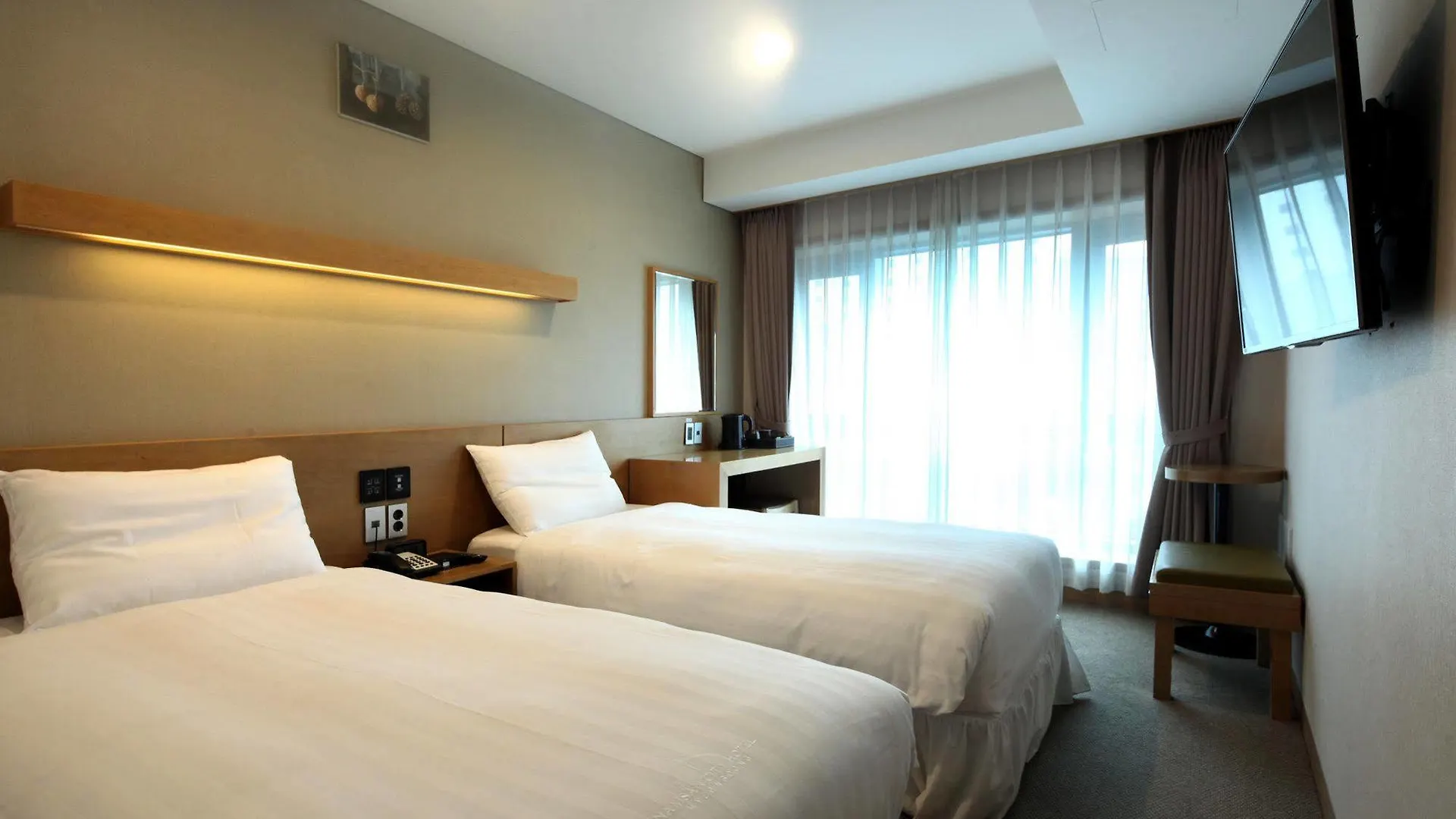 ***  Floral Hotel Namsan City Seoul Myeongdong South Korea