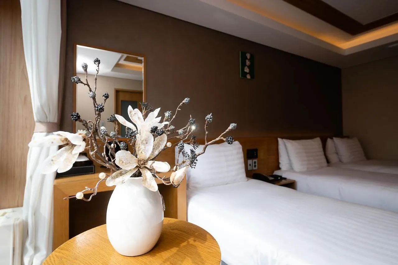 Floral Hotel Namsan City Seoul Myeongdong